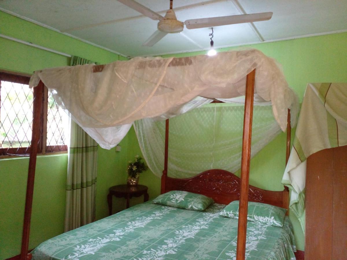 Pradeepa House Διαμέρισμα Unawatuna Εξωτερικό φωτογραφία